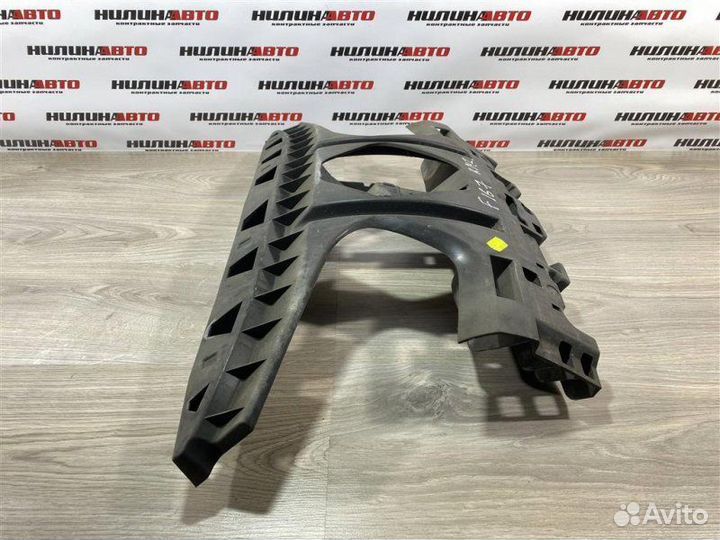 Усилитель переднего бампера Renault Megane 2