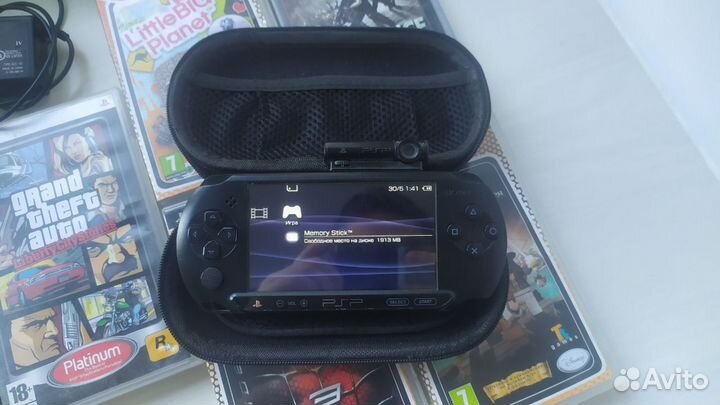 Sony psp е1008
