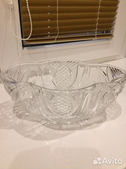 Хрустальная ваза- (Чехия)