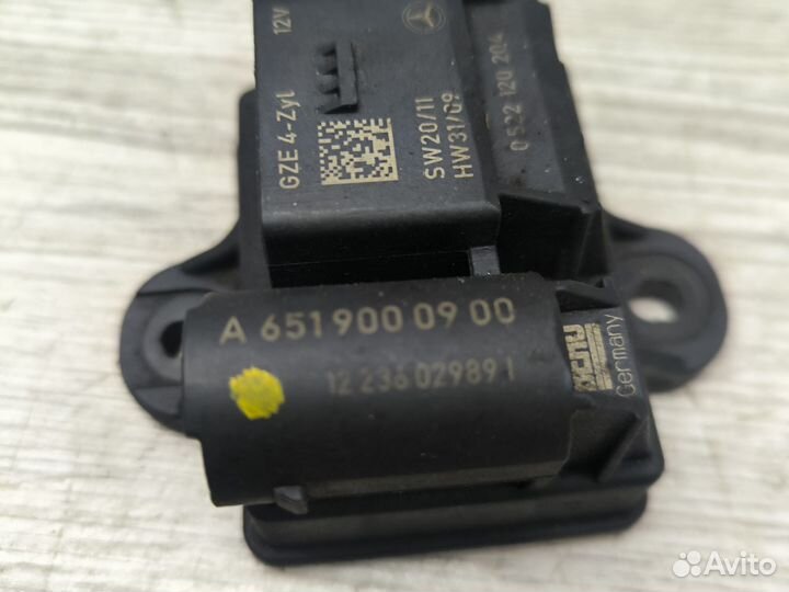 Реле свечей накала Mercedes-Benz om651