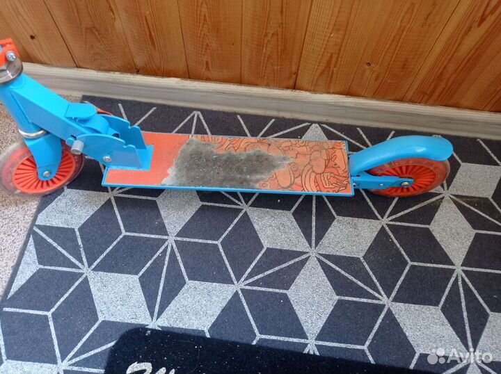 Самокат детский со светящимися колесами