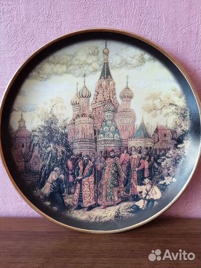 Тарелки декоративные