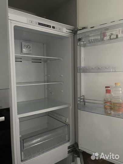 Встраиваемый холодильник beko на запчасти