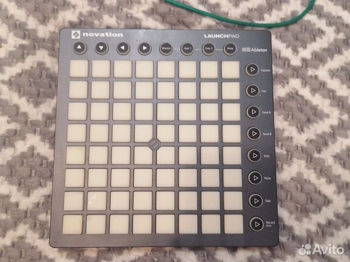 Novation Launchpad MK2