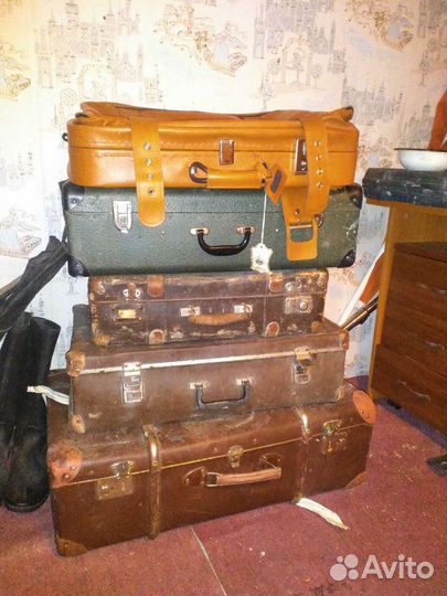 Чемоданы времен СССР