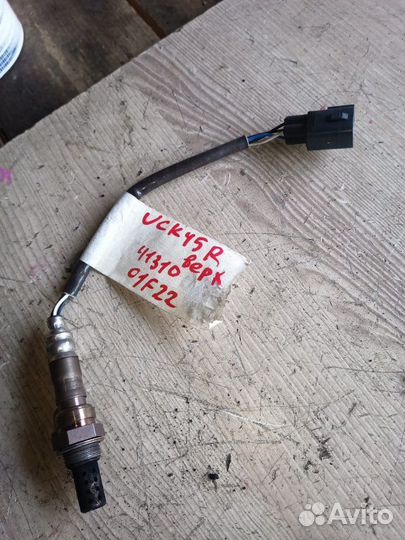 Лямбда-зонд передний правый Toyota Sequoia UCK45