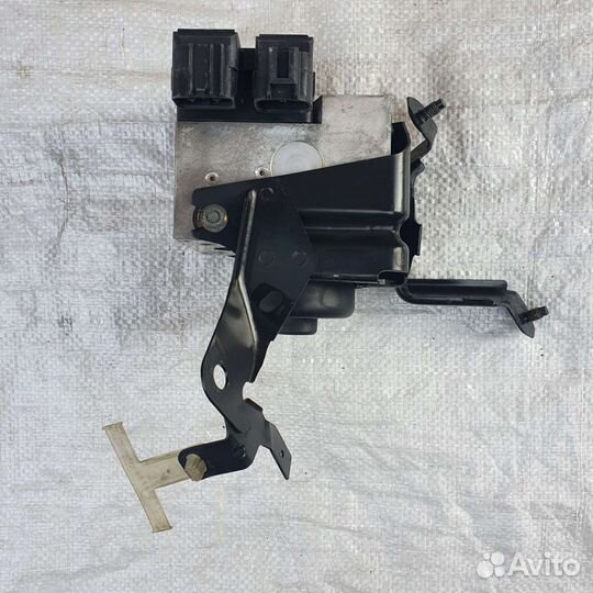 Блок ABS JZX 100 \ JX 100
