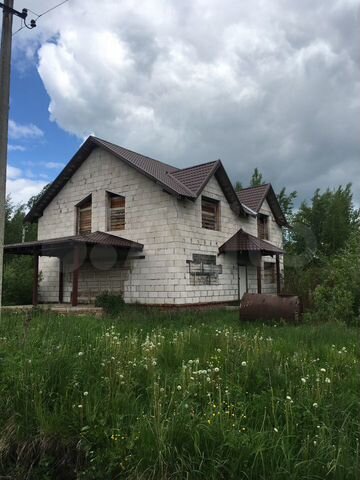 Дом 182 м² на участке 10 сот.