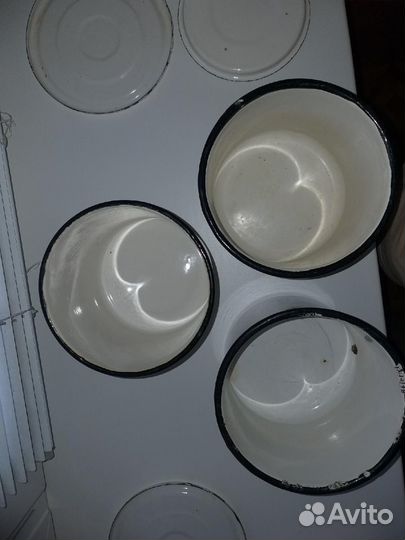 Эмалированная ёмкость-кастрюля 2 л