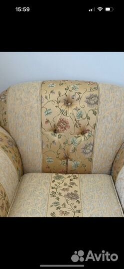 Продается два кресла,Италия