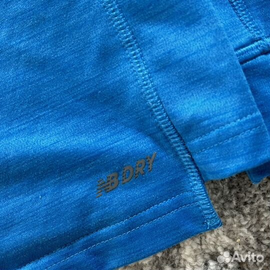 Лонгслив New Balance р. S оригинал