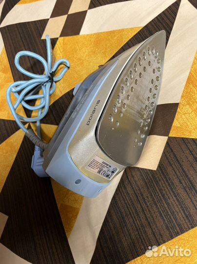 Утюг Polaris PIR 2263