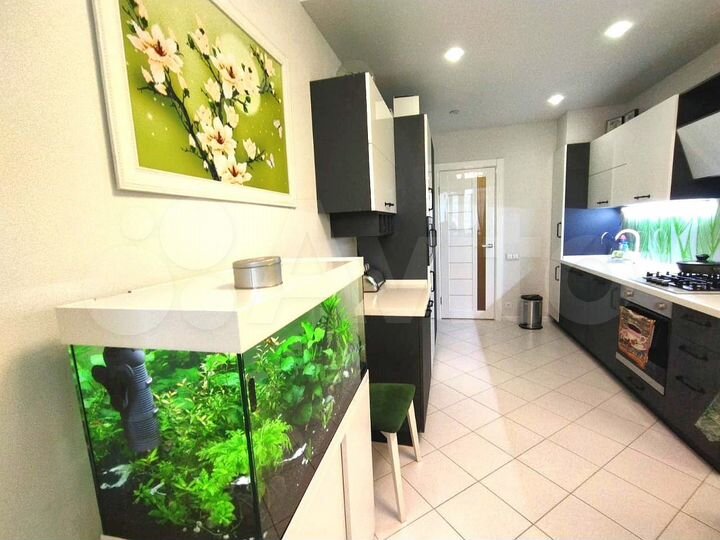 3-к. квартира, 95,8 м², 4/5 эт.