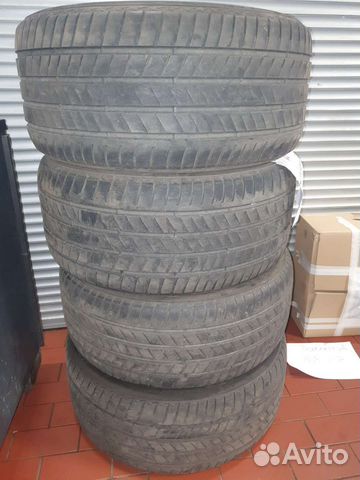 Bridgestone Alenza 001 275/45 R20 и 305/40 R20