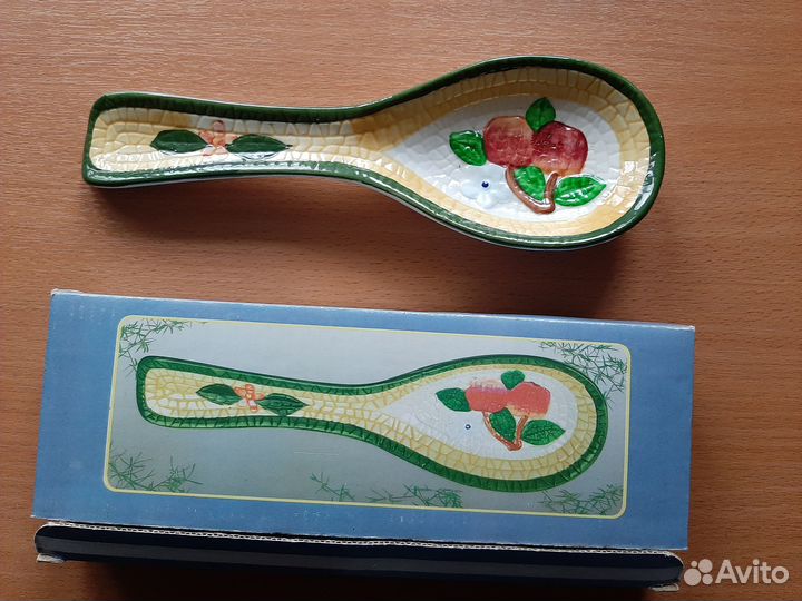 Подставка под ложку