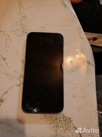 Мобильные телефоны бу iPhone 13