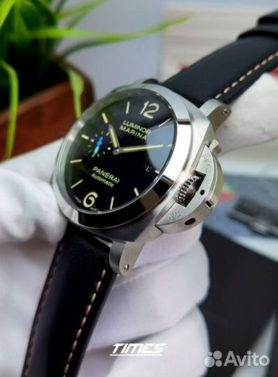 Классические мужские часы Panerai Luminor Marina