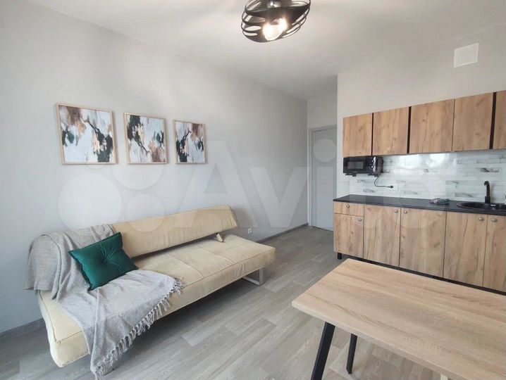 2-к. квартира, 43 м², 8/25 эт.