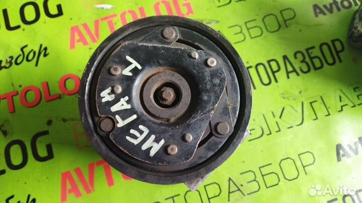 Компрессор кондиционера Renault Megane 1