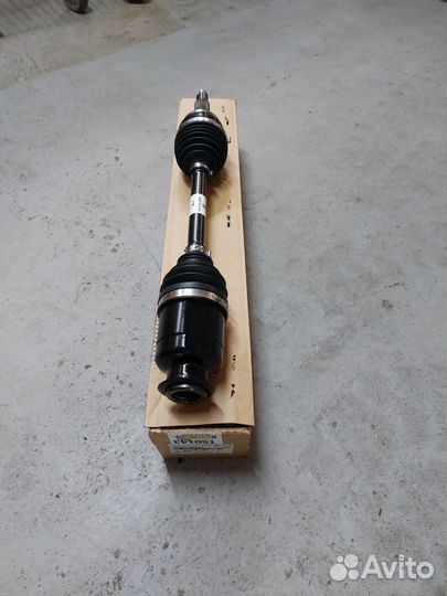 Привод правый Hyundai Elantra CN7 робот