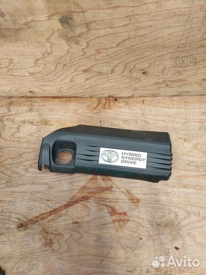 Декоративная крышка двигателя Toyota Sai AZK10