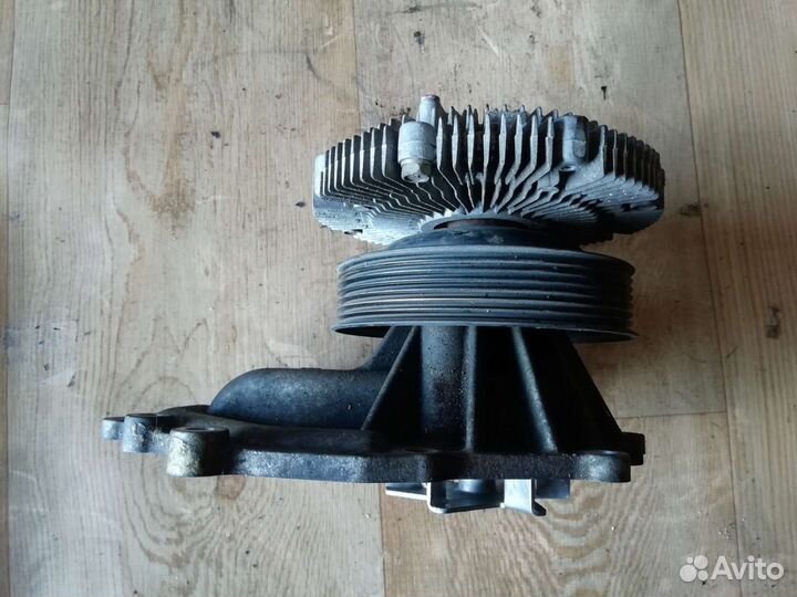 Помпа системы охлаждения Nissan Terrano 3.0