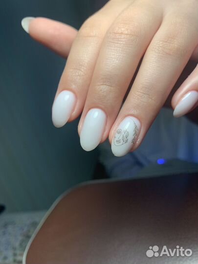 Маникюр на дому