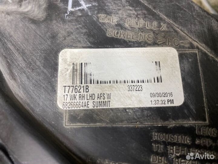 Фара правая Jeep Grand Cherokee