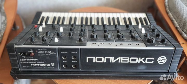 Электронный синтезатор поливокс