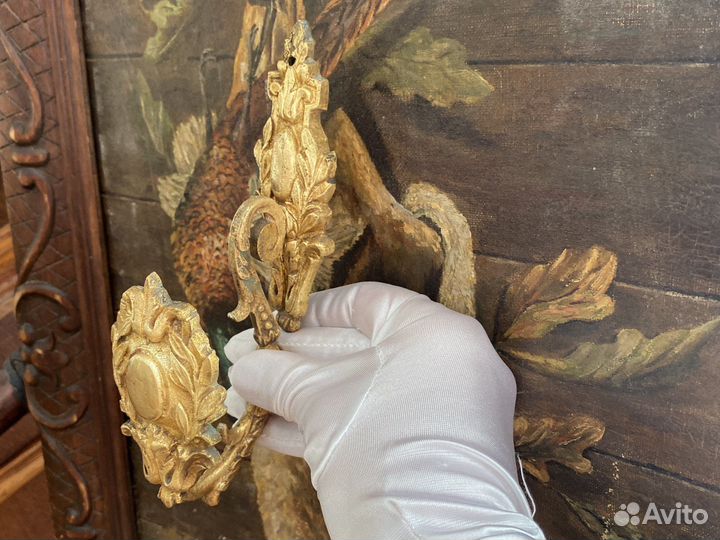 Массивный крючок, подхват. Бронза. Франция