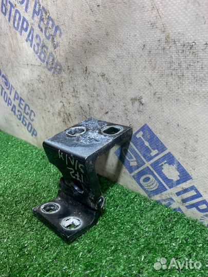 Петля двери задняя левая Bmw X5 кроссовер 3.0 M54