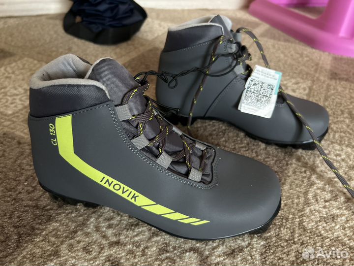 Лыжи, палки, чехол и ботинки новые