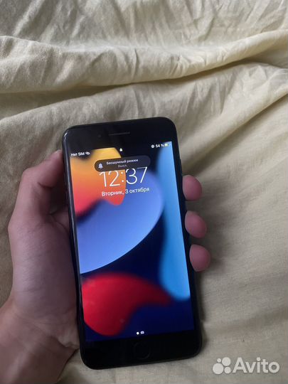 Телефон iPhone 7 plus