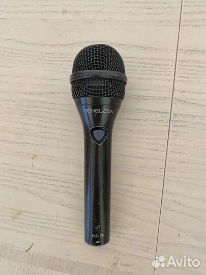 Шнуровой микрофон