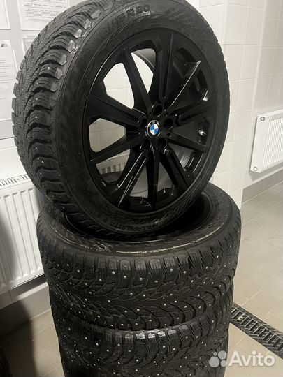 Оригинальный комплект зимних колес BMW R20