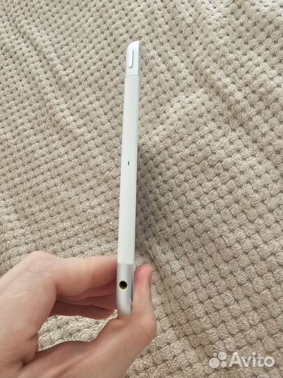 Apple iPad mini 3