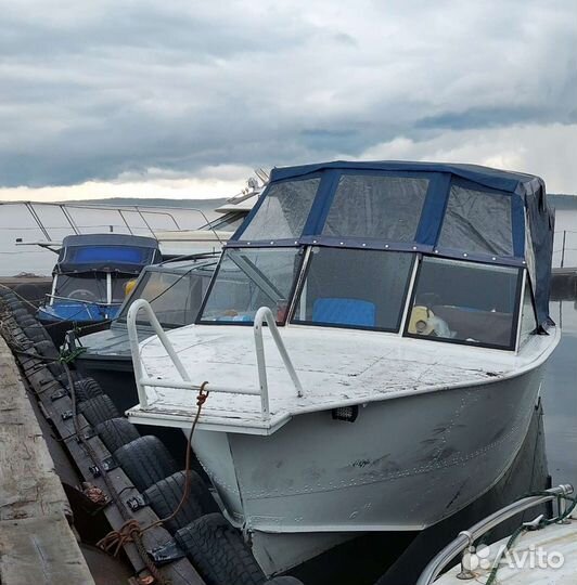 Катер,водомет