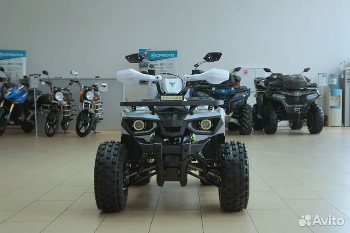 Квадроцикл Avantis Hunter 8 New Premium бело-зелен