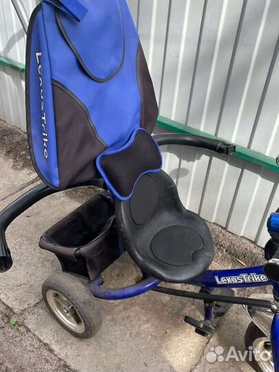 Детский велосипед с родительской ручкой