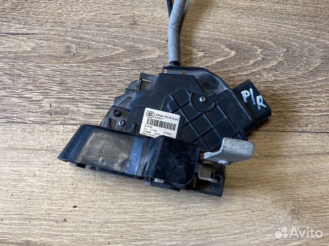 Ford mondeo 4 передний правый замок двери