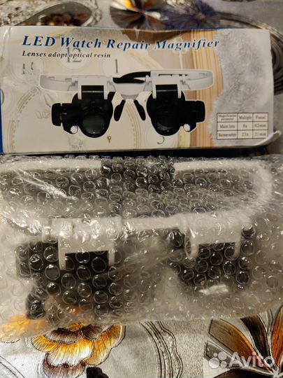 Увеличительное стекло