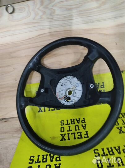 Подушка безопасности в рулевое колесо BMW 5-серия