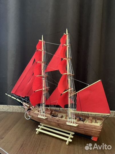 Сборная модель корабля