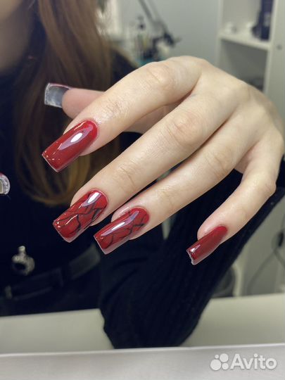 Мастер маникюра