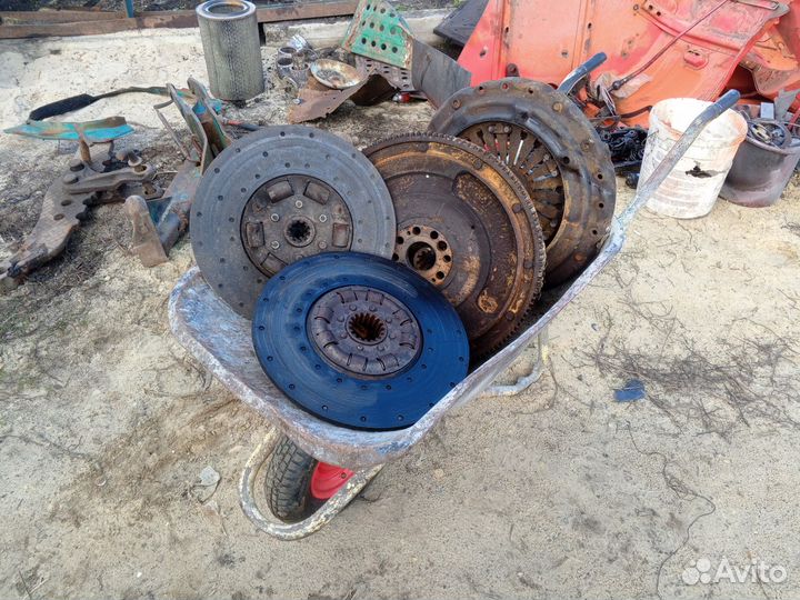 Двигатель Ямз 236