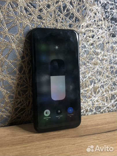 iPhone Xr, 128 ГБ