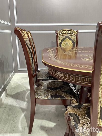 Стол и Стулья