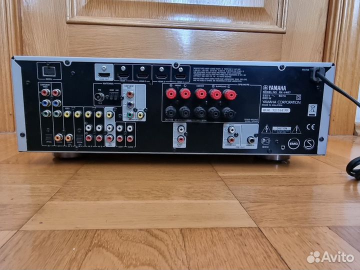 AV ресивер Yamaha RX-V467