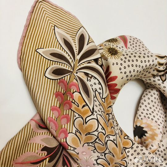 Шелковый платок fendi