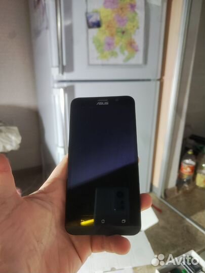 ASUS ZenFone 2 ZE551ML, 2/32 ГБ